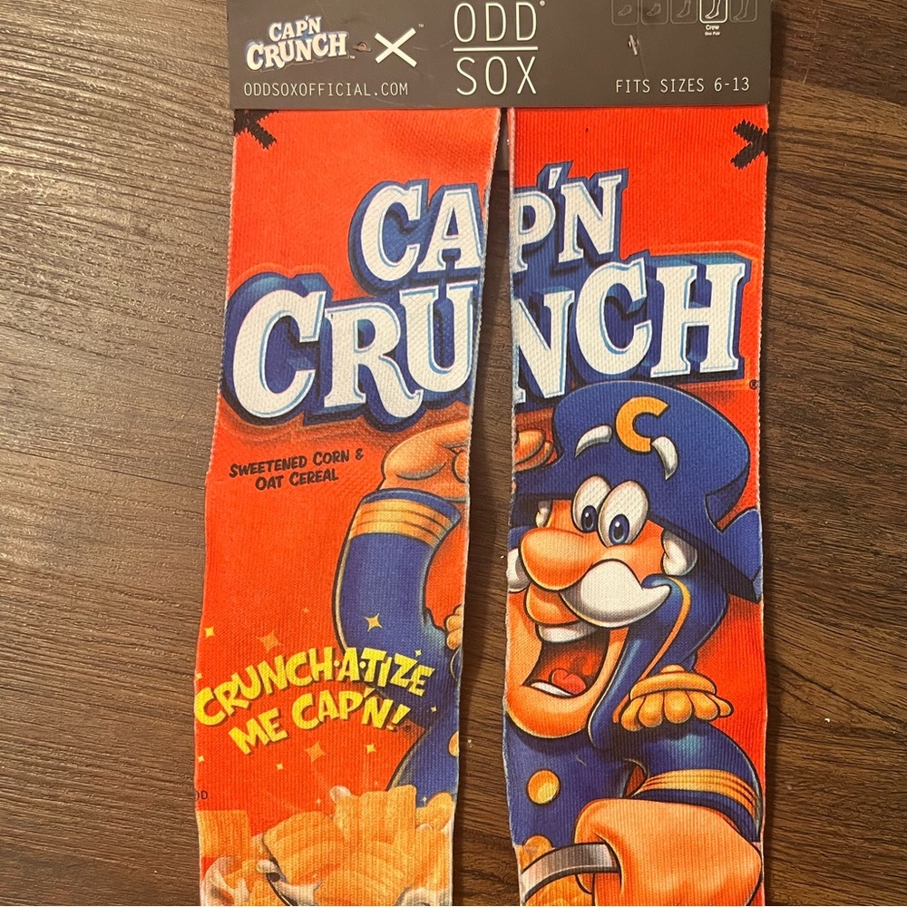 CAP’N CRUNCH socks